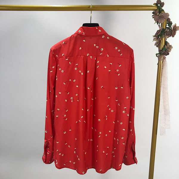 Cămașă de damă în roșu cu model