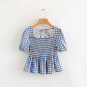 Bluză de damă în carouri cu mâneci scurte de culoare albastră