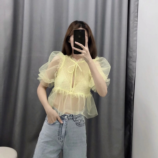 Bluza de dama din dantela de culoare galbena