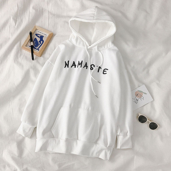 Hanorac lung de dama cu inscriptie si buzunar in mai multe culori