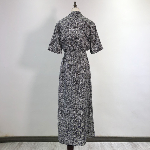 Rochie lunga de dama cu nasturi si cravate