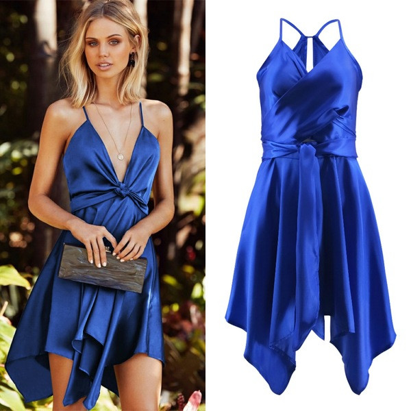 Rochie de dama model asimetric cu decolteu adanc in mai multe culori