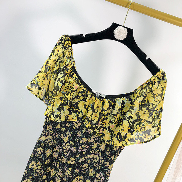 Rochie de dama din sifon cu umerii goi