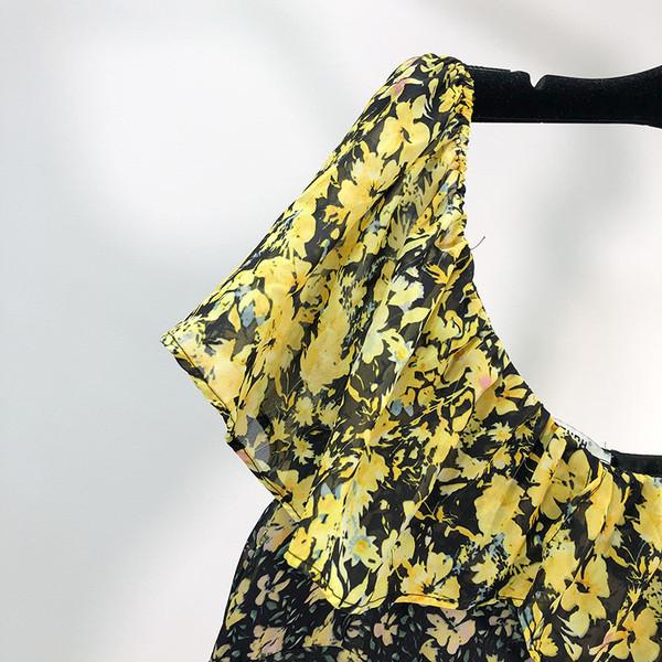 Rochie de dama din sifon cu umerii goi