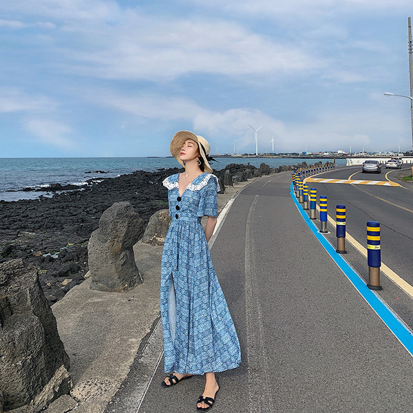 Rochie casual de dama in albastru cu decolteu in V