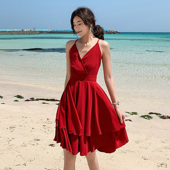 Rochie de dama moderna cu bretele subtiri in rosu