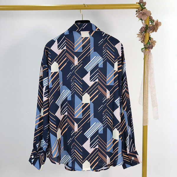 Cămașă casual de damă cu model colorat