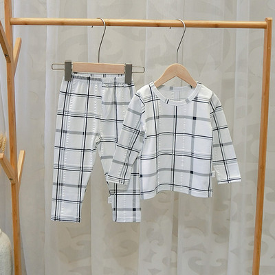 Model nou de pijamale pentru copii in doua parti pentru baieti - mai multe culori