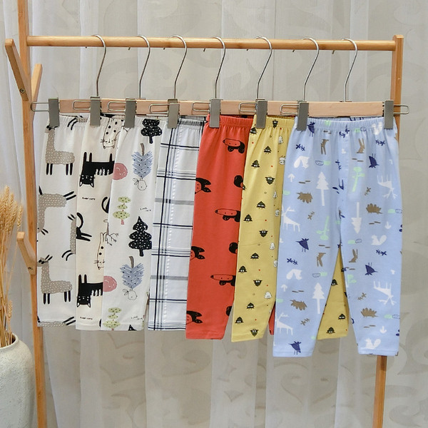 Model nou de pijamale pentru copii in doua parti pentru baieti - mai multe culori