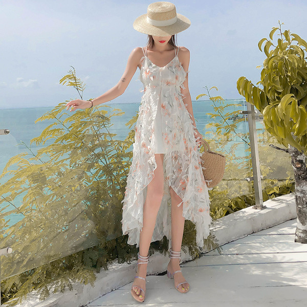 Rochie moderna de dama cu decolteu in V - model croi