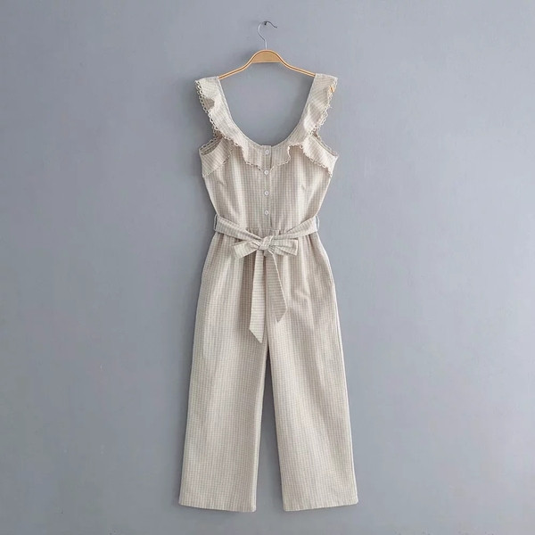 Salopeta de dama cu centura in talie in bej si alb