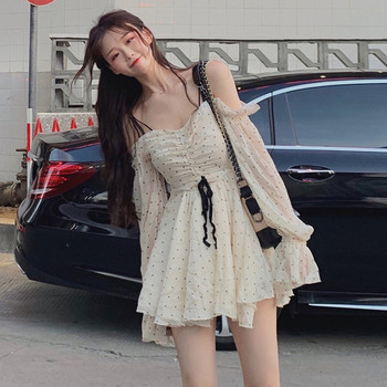 Női modern rövid ruha, hosszú ujjal