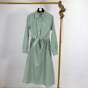 Rochie lungă în dungi cu legături în talie