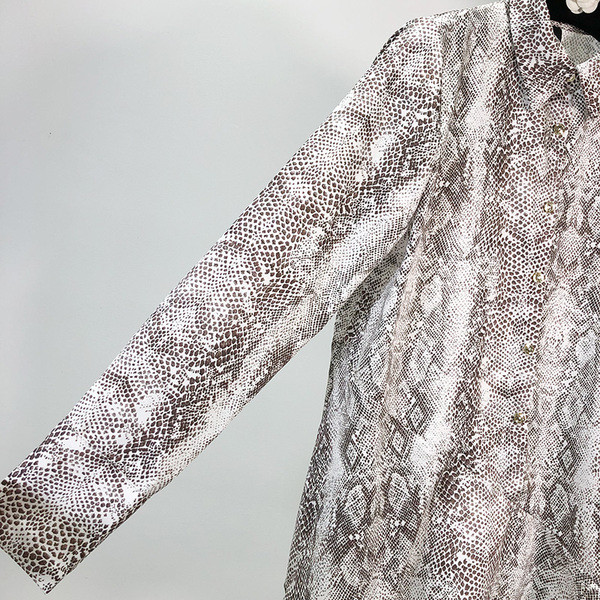 Cămașă de damă cu imprimeu animal