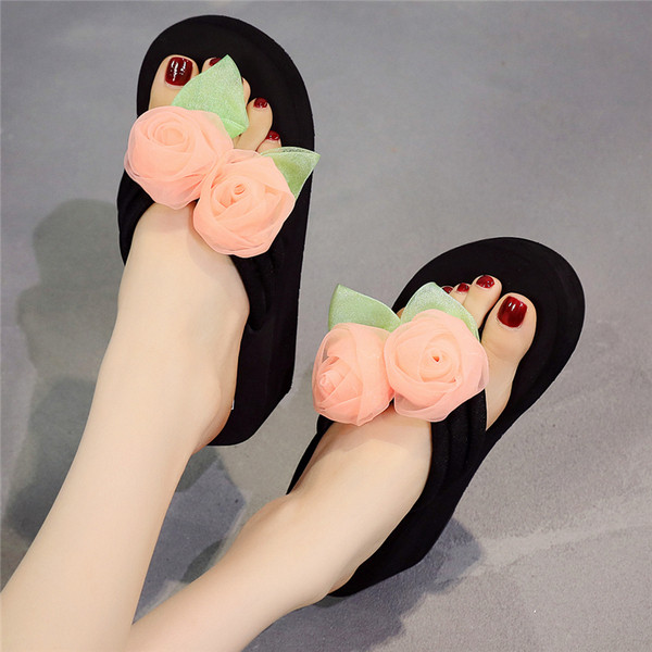 Papuci de dama cu platforma si flori in mai multe culori