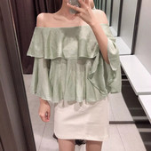 Bluză de damă cu umerii goi în culoarea verde