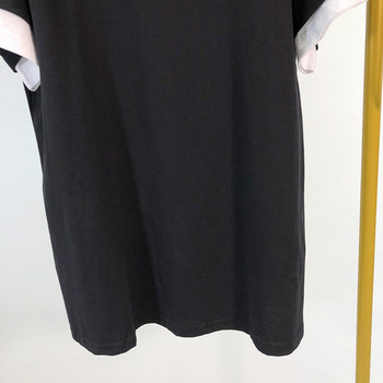 Rochie lată cu decolteu oval de culoare neagră