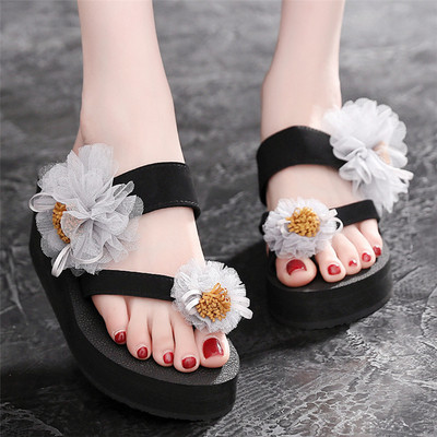 Alkalmi női papucs lapos talppal, virágokkal több színben