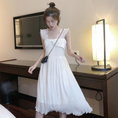 Alkalmi női ruha fehér színben