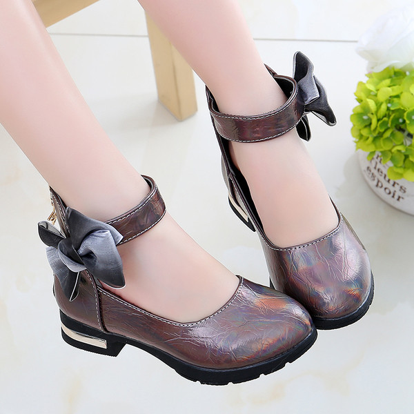 Pantofi moderni pentru copii in doua culori cu panglica