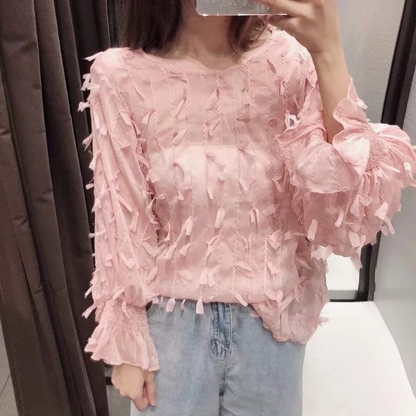 Bluză de damă elegantă cu decolteu O în culoarea roz