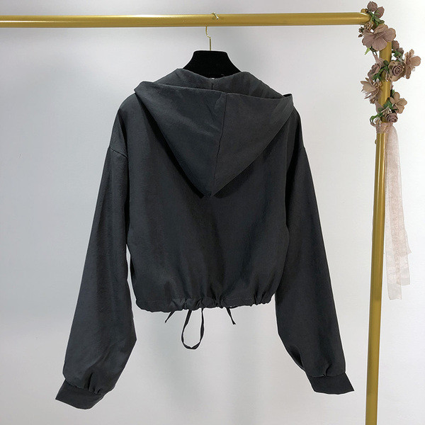 Divatos női rövidnadrág vagy pulóver fekete színben