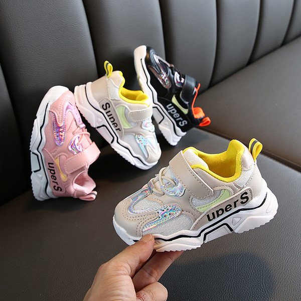 Adidași pentru copii în trei culori cu inscripție pentru băieți și fete