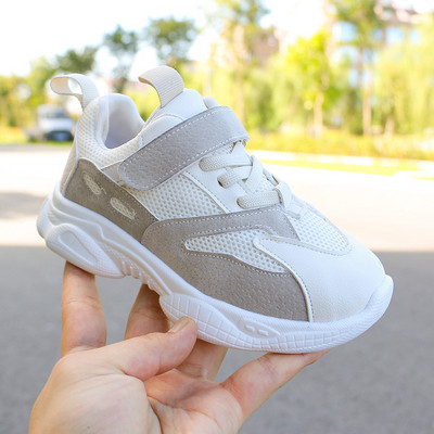 Tenisi actuali pentru copii in trei culori pentru baieti si fete