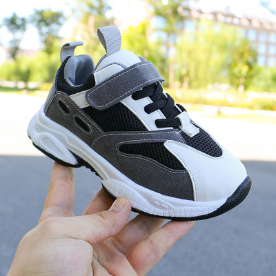 Tenisi actuali pentru copii in trei culori pentru baieti si fete