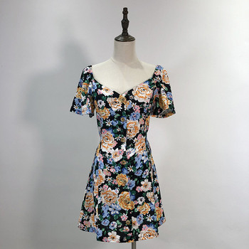 Rochie scurta de dama cu decolteu patrat si model floral