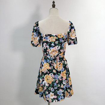 Rochie scurta de dama cu decolteu patrat si model floral