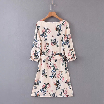 Rochie de dama cu model floral si maneci 7/8