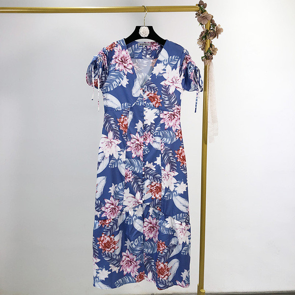 Rochie lunga de dama de culoare albastra si imprimeu floral