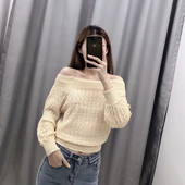 Pulover de dama model nou cu umerii goi de culoare bej