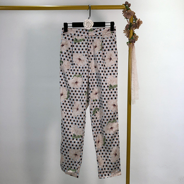 Pantaloni de dama cu talie inalta - model drept