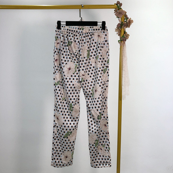 Pantaloni de dama cu talie inalta - model drept