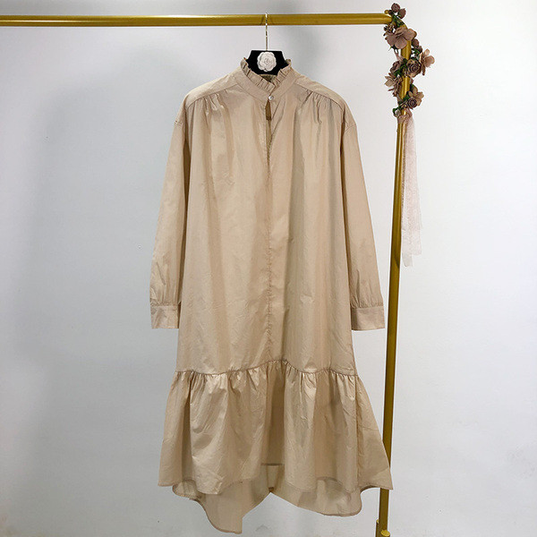 Női hosszú ruha barna színben