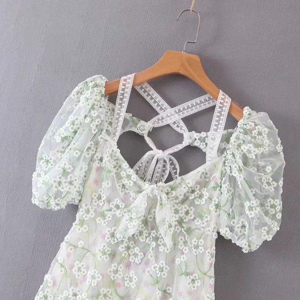 Rochie de dama model nou cu motive florale - culoare alba