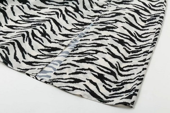 Rochie modernă de damă cu model animal în alb