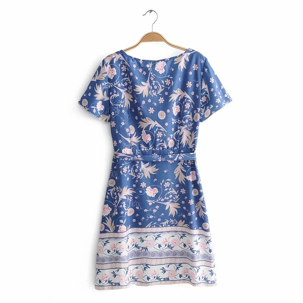 Rochie de dama cu model colorat si maneci scurte