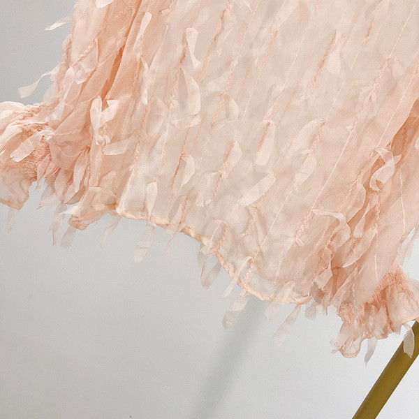 Bluză de damă modernă din tul cu decolteu oval