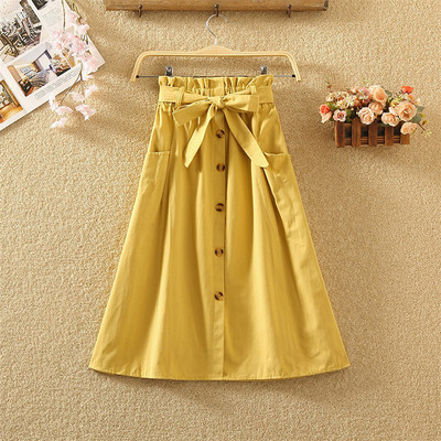 Fusta de dama actuala in mai multe culori cu nasturi