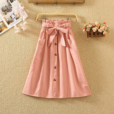 Fusta de dama actuala in mai multe culori cu nasturi