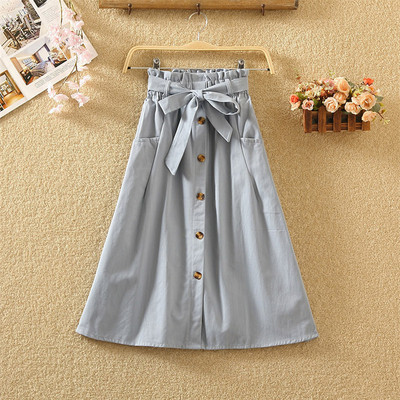 Fusta de dama actuala in mai multe culori cu nasturi