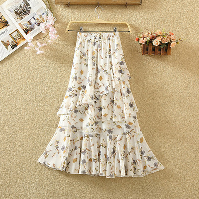 Fusta de dama moderna in mai multe culori cu motive florale