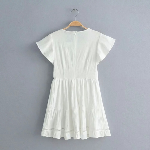 Rochie de dama cu maneca scurta - model larg in culoarea alba