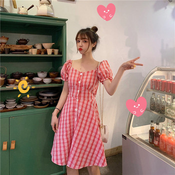 Női alkalmi kockás ruha - kivágott modell