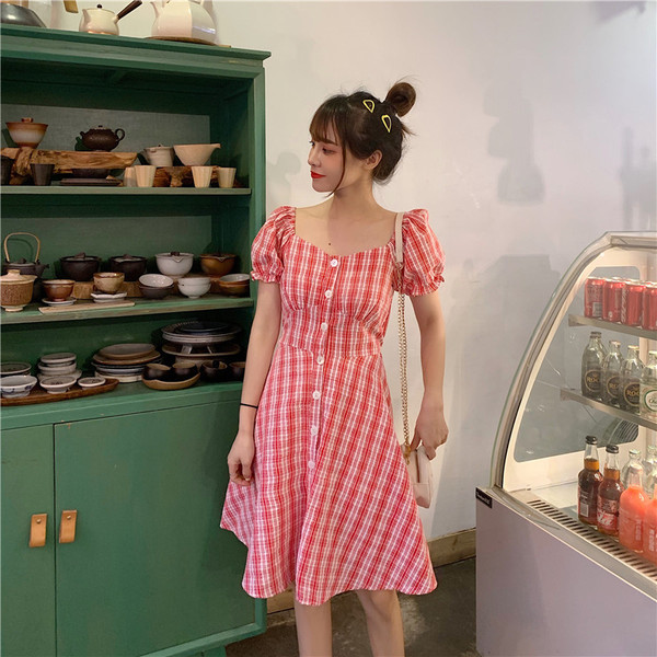 Női alkalmi kockás ruha - kivágott modell