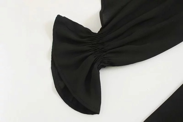 Cămașă de damă actuală cu mânecă lungă - culoare neagră