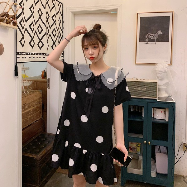 Rochie casual de dama cu puncte negre